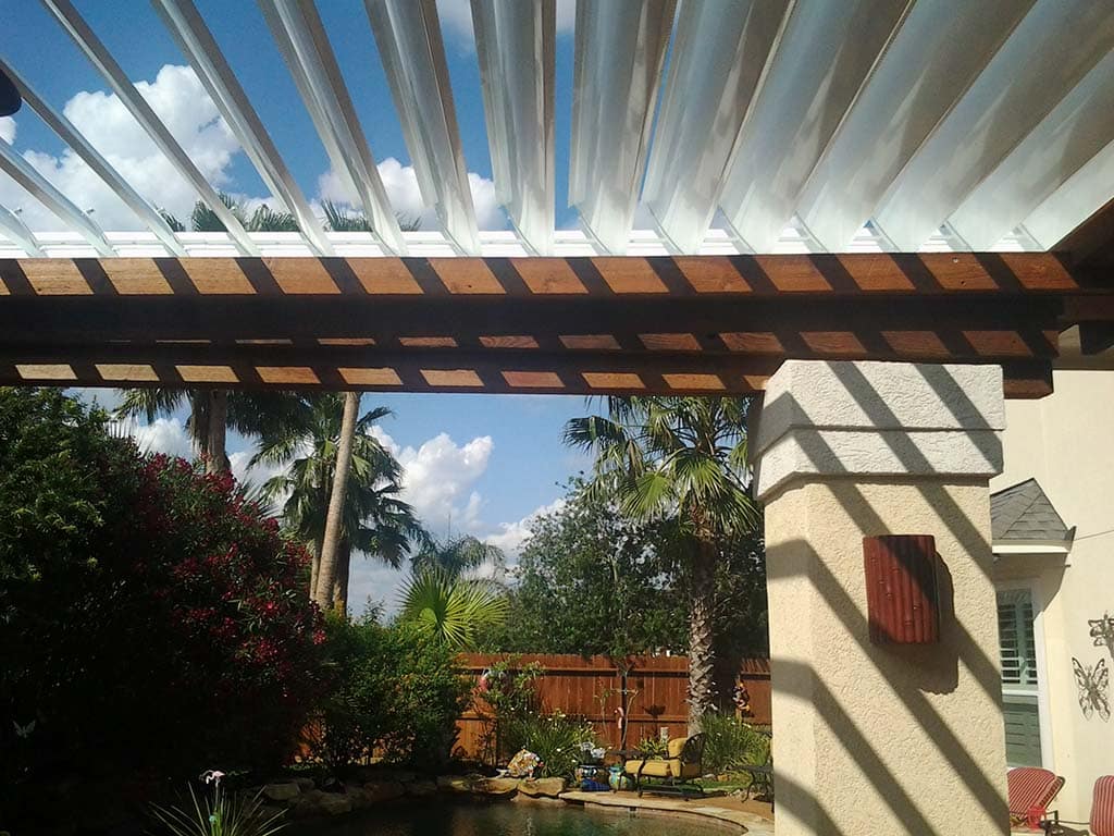 Equinox Louvered Roof